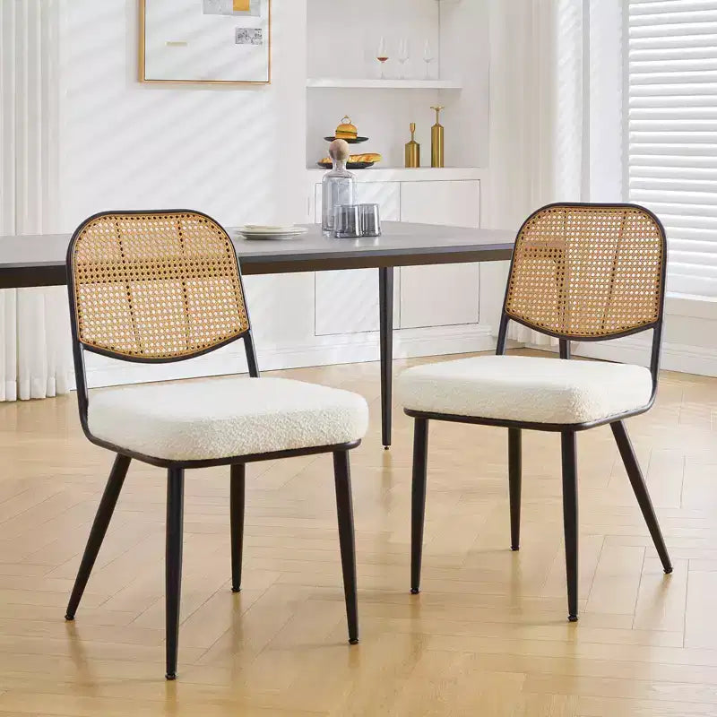2er-Set Esszimmerstühle aus Rattan - Polsterstühle im Mid-Century-Modern-Stil mit Rohrgeflecht-Rückenlehne und Metallbeinen für die Küche