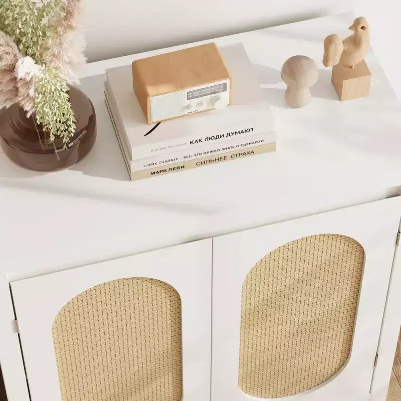Sideboard im Mid-Century-Stil - Retro-Aufbewahrungsschrank mit Rattantüren und verstellbarem Einlegeboden, Akzentkonsole für Wohnzimmer und Esszimmer