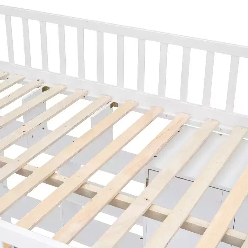 Hochbett für eine Matratze in Größe Full mit Kleiderschrank und integriertem Schreibtisch, Hochbettgestell aus Massivholz mit Treppe und Bücherregal für Kinder