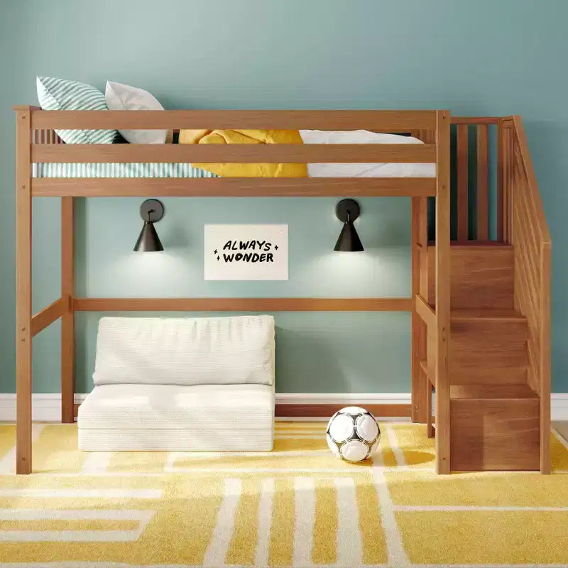 Klassisches Hochbett für zwei mit Treppe