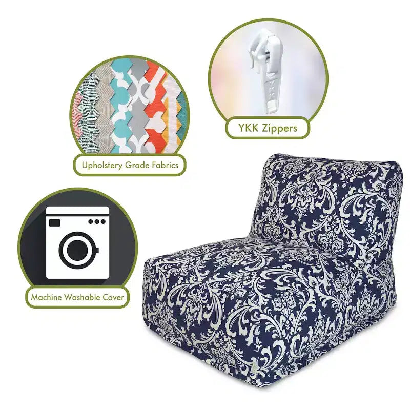 Sillón tipo puff de interior azul marino con estampado floral de damasco, cómodo sillón puff estampado