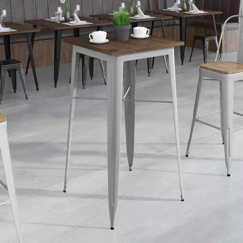 Mesa interior de bar de madera y metal de 23.75