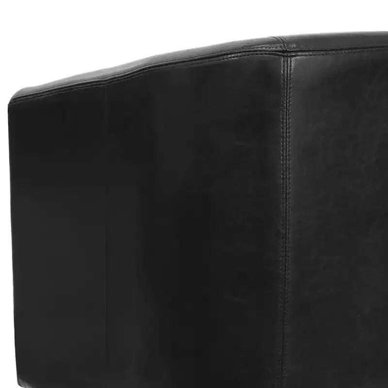 Leder-Loungesessel mit schrägen Armlehnen