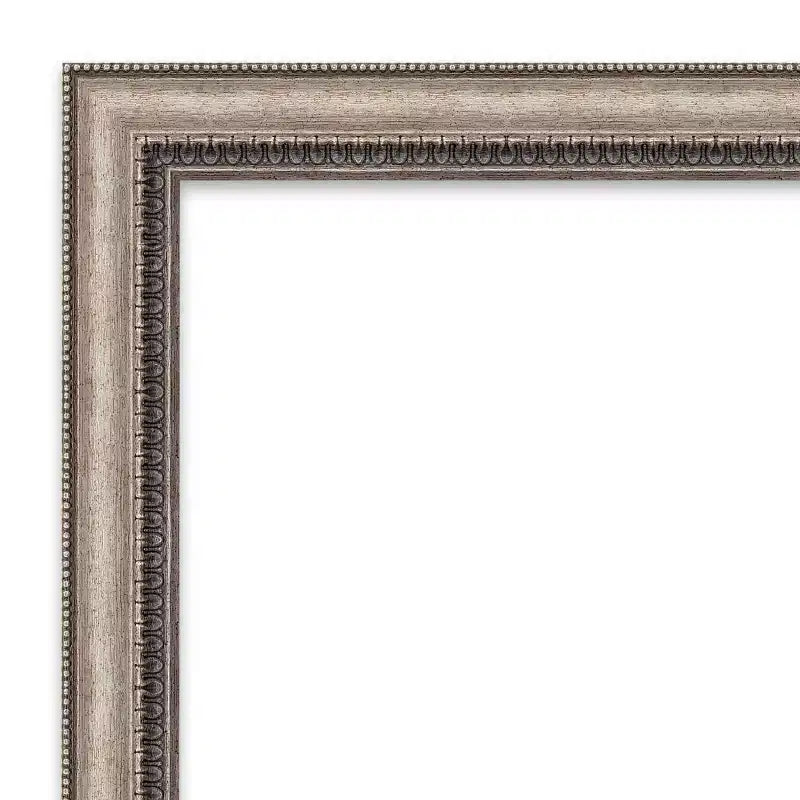 Badezimmer-Wandspiegel mit kunstvollem Rahmen, Silber