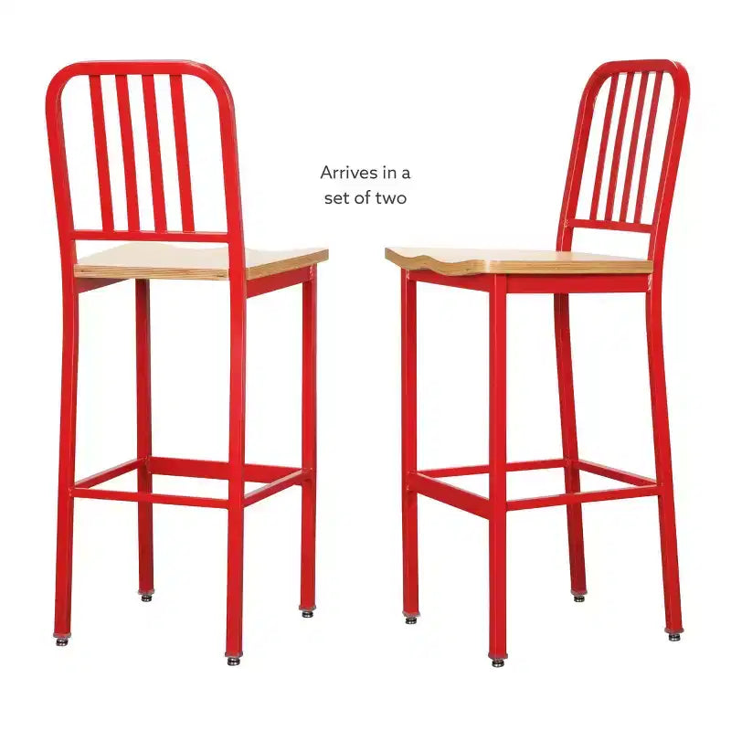 Tabourets de bar industriels, chaises hautes en métal rouge à dossier à lattes et assise en bois