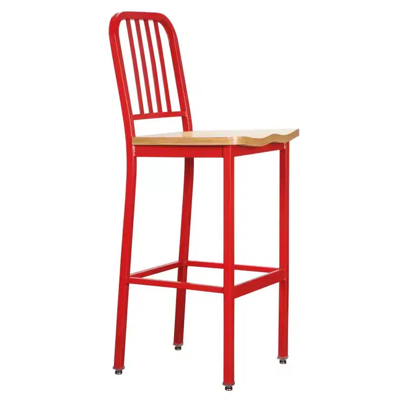 Tabourets de bar industriels, chaises hautes en métal rouge à dossier à lattes et assise en bois